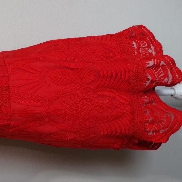 Forever 21 Contemporary Red Lace Strapless Dress Size Medium - Picture 3 of 10